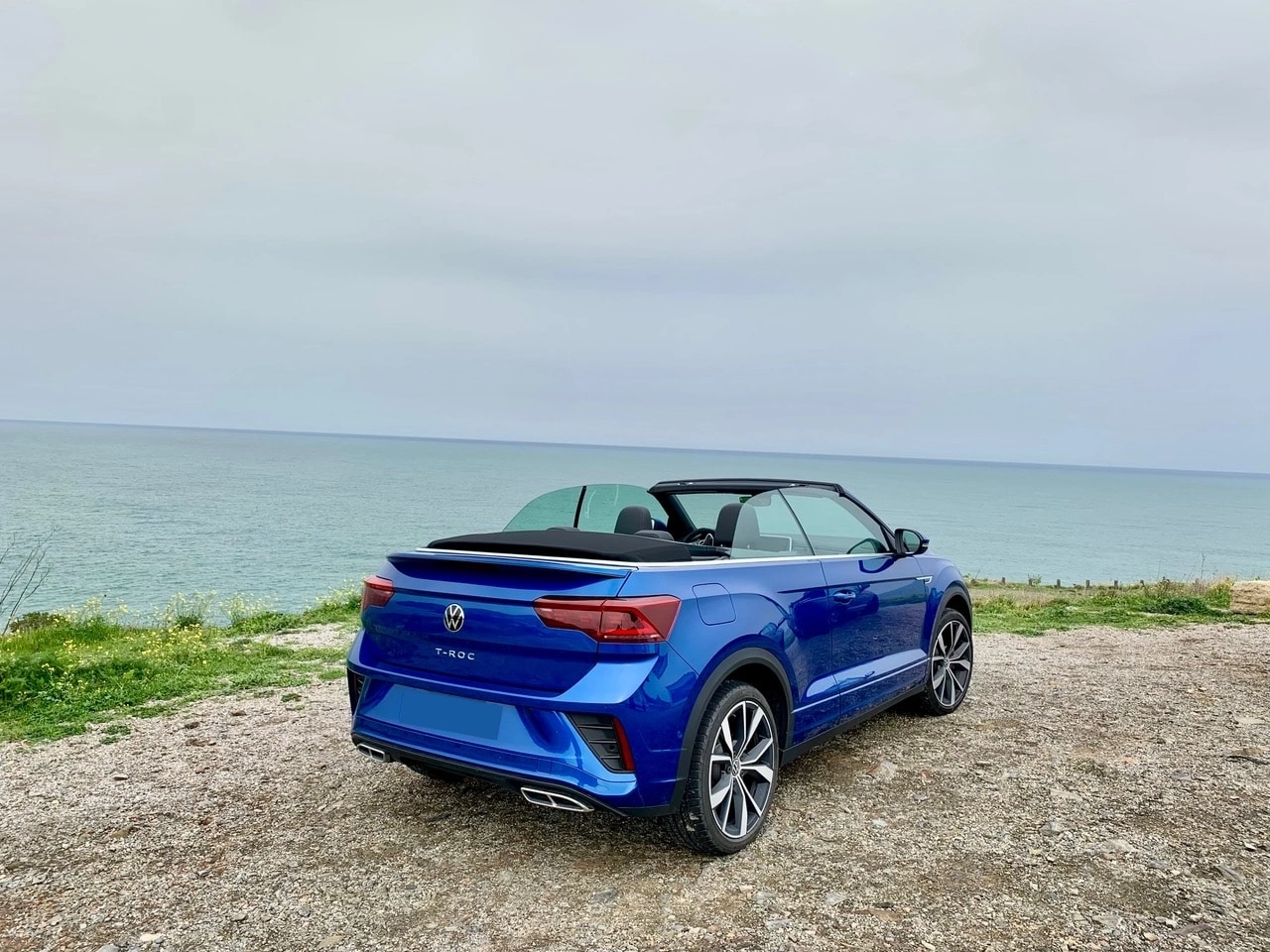 VOLKSWAGEN T-ROC CABRIOLET